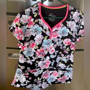 Scrub top healing hands xtra small